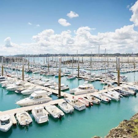 50M De La Plage: Studio Au Coeur Du Centre ! Apartment Сен-Каст-льо-Гилдо Екстериор снимка